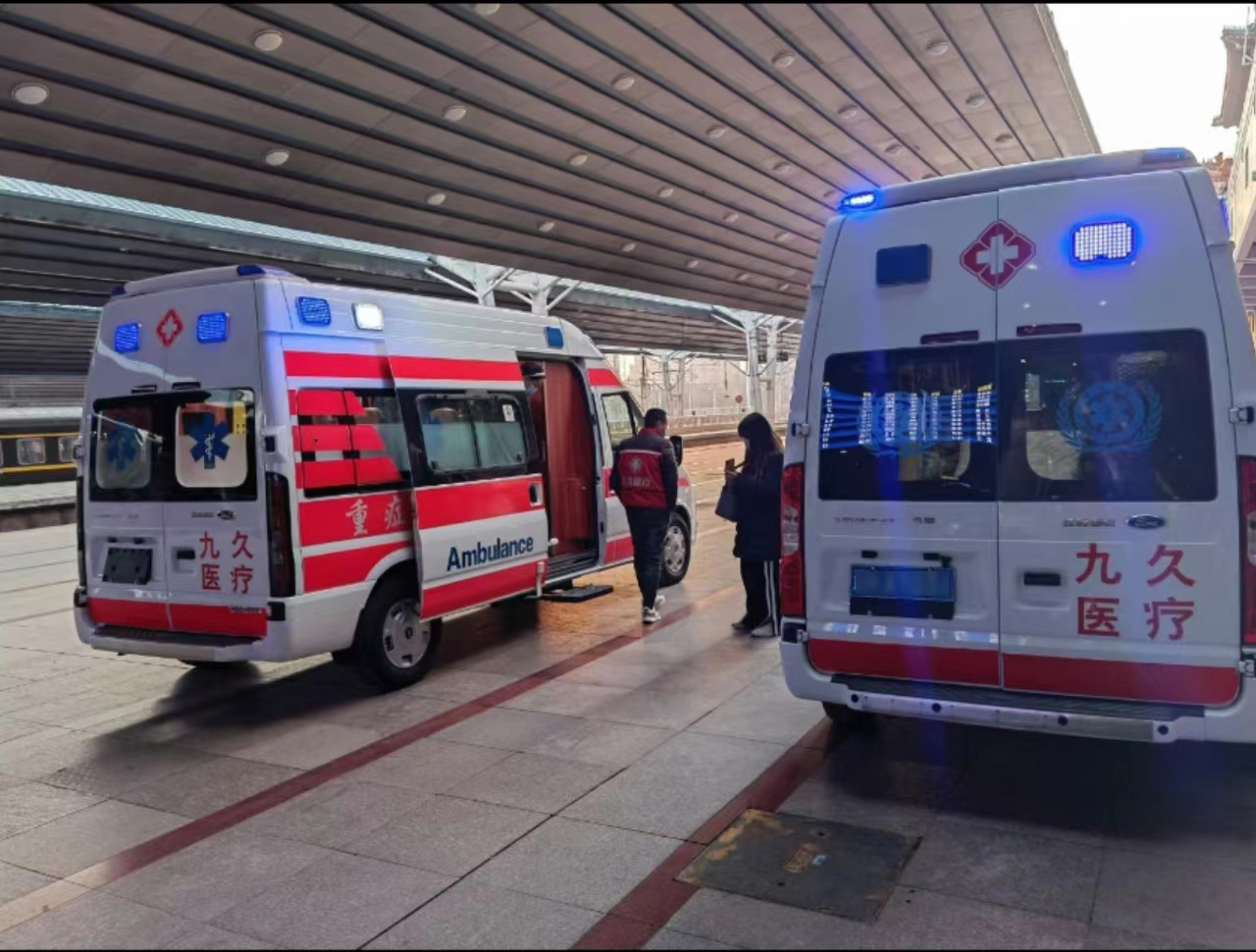 高安市救护车长途转运